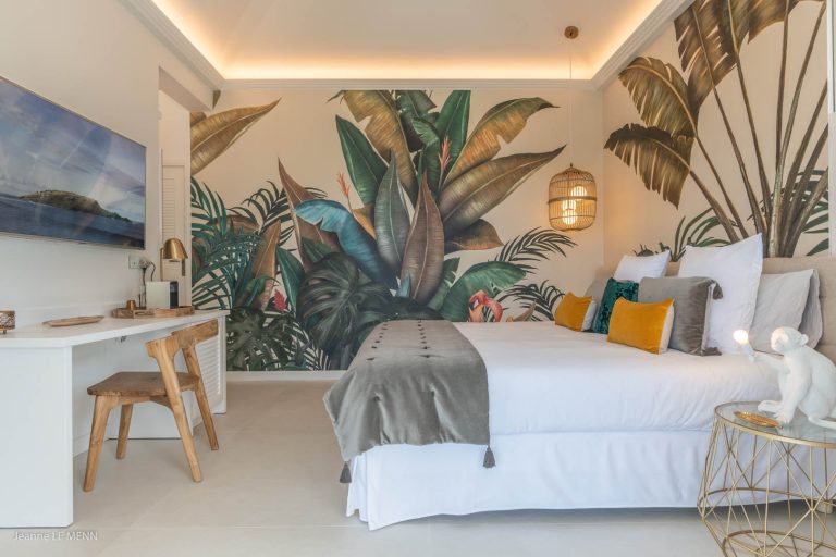 villa-white-sun-bedroom-21